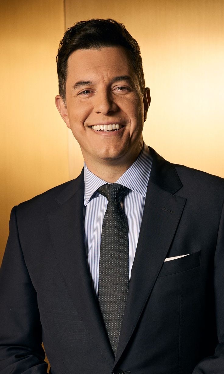 Media for Tom Llamas