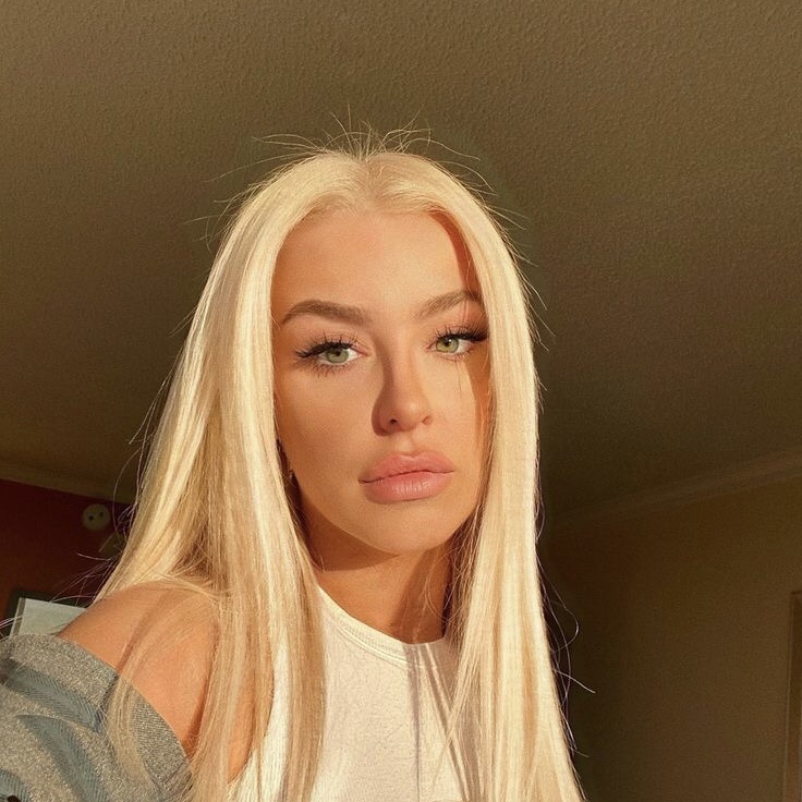 Tana Mongeau