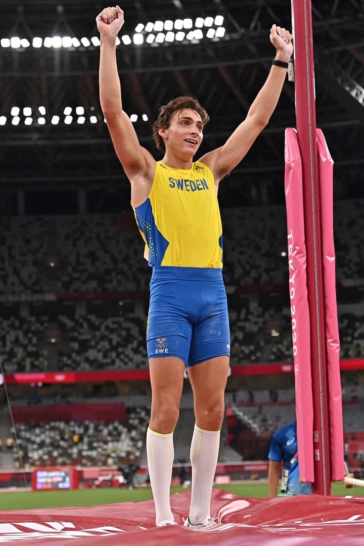 Media for Armand Duplantis