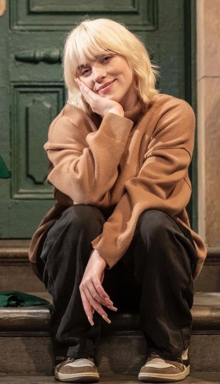 Media for Billie Eilish