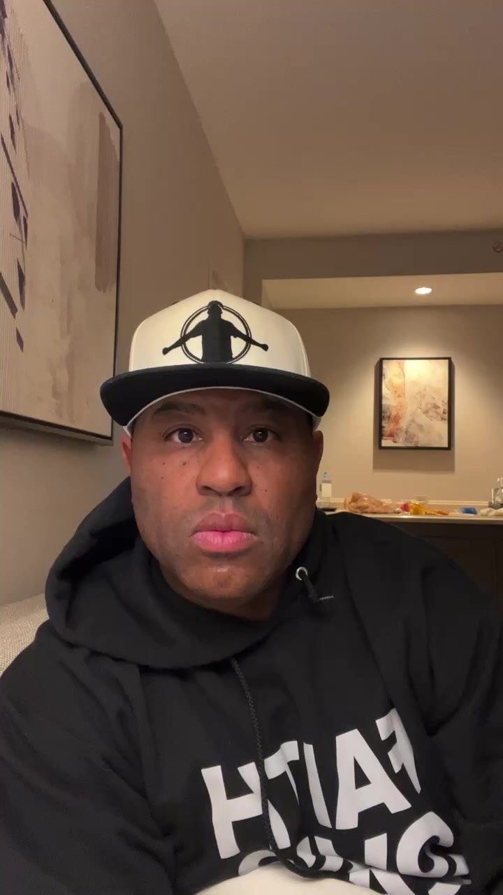 Media for Eric Thomas