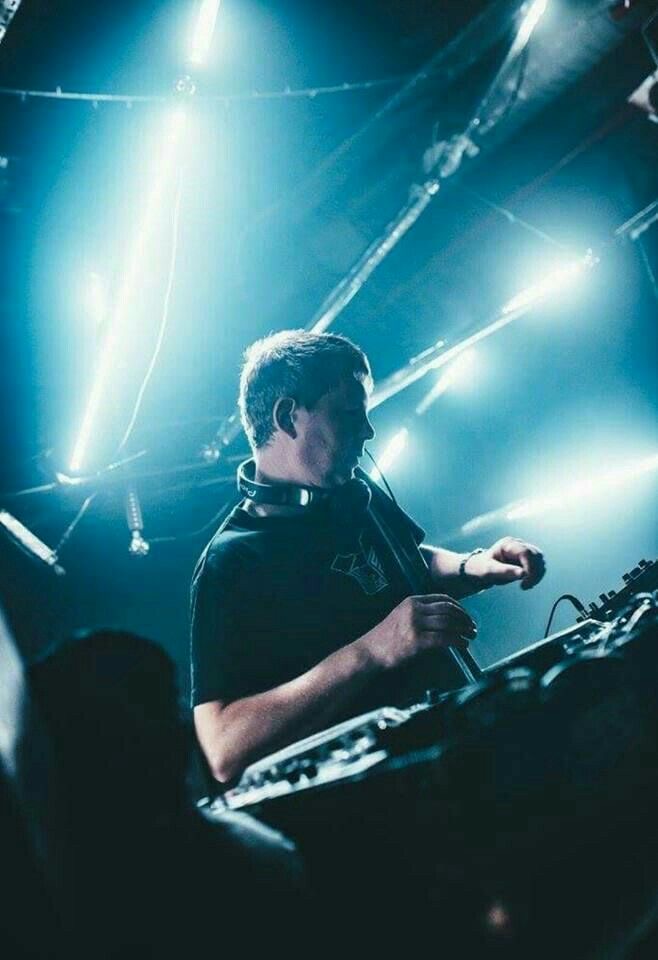 Media for John Digweed