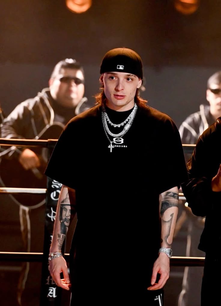 Media for  Peso Pluma